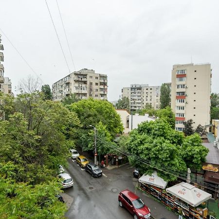 Felicity Apartment By The Park Bucharest Exterior photo
